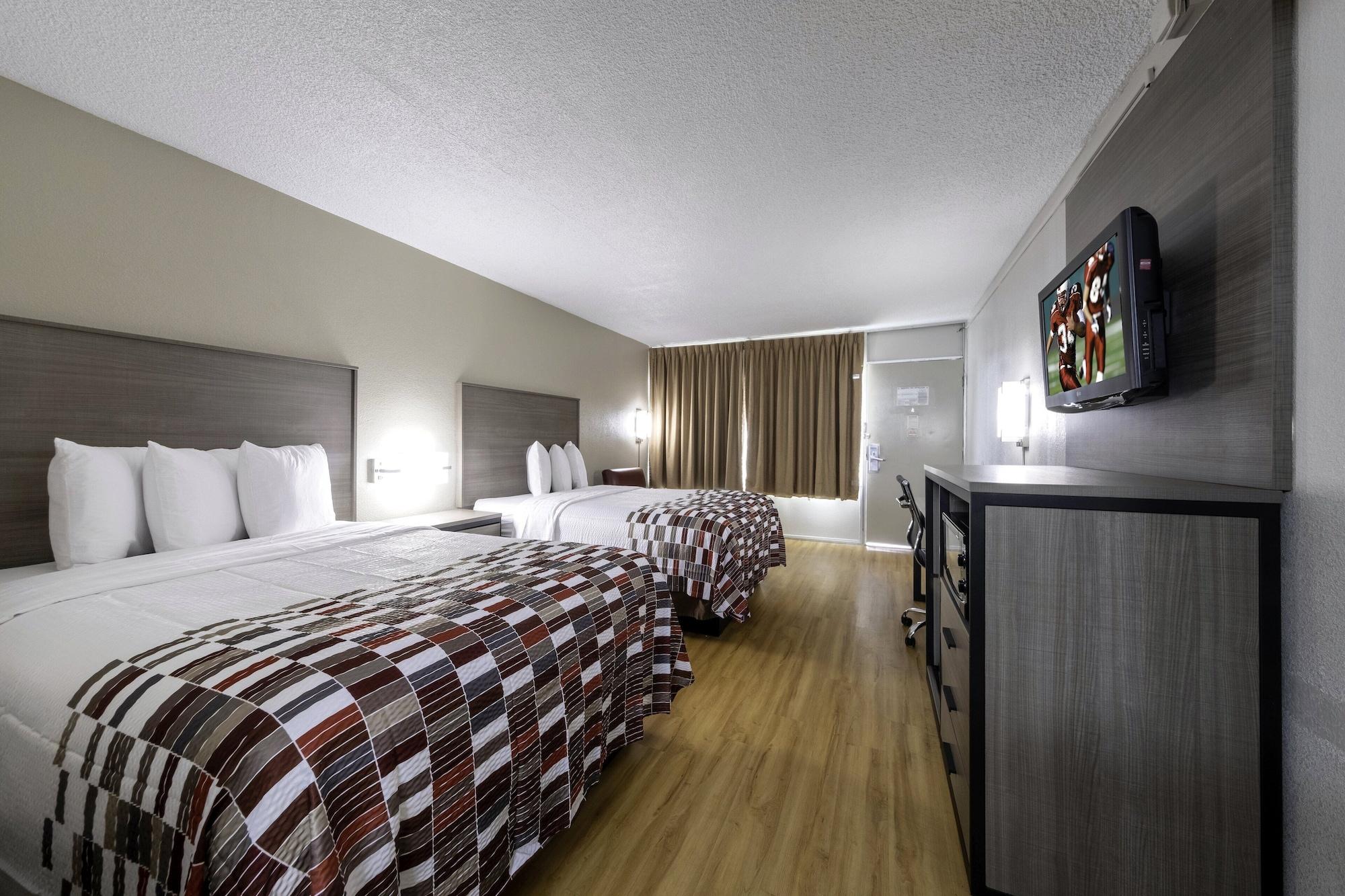 Red Roof Inn Шарлотсвилл Экстерьер фото